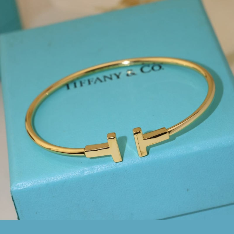 T*f*ny bracelets